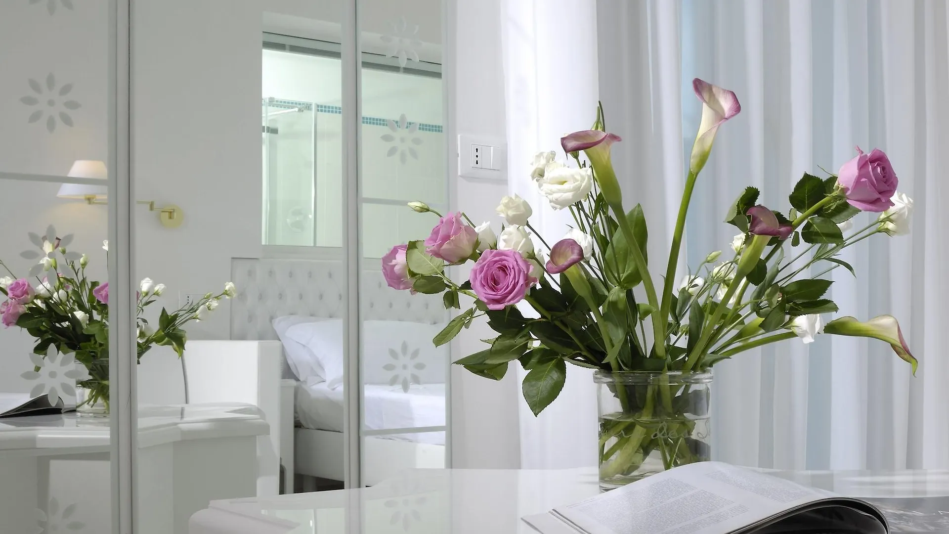 Hotel Al Cavallino Bianco Riccione 4*,  Italië